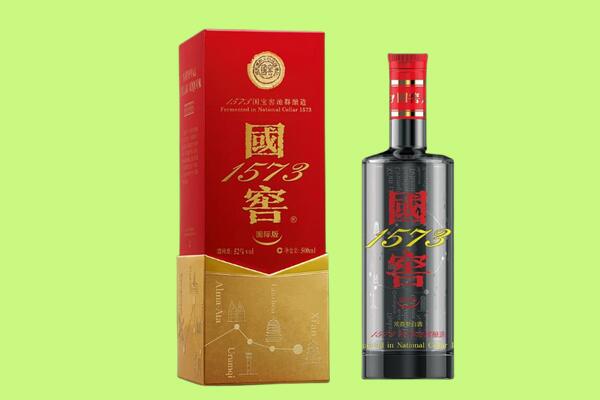 利通区回收国窖1573.jpg